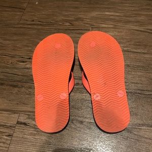 reebok flip flops womens